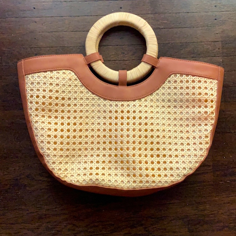 Cute tote purse, used once